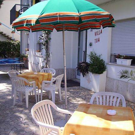 Hotel Villa Tua Riccione Buitenkant foto